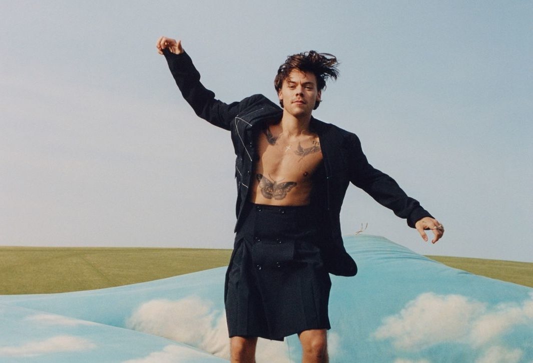 The Internet Is Losing It Over Harry Styles' Latest Cover Shoot - Kiss